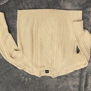 Never Worn GAP Cableknit Sweater